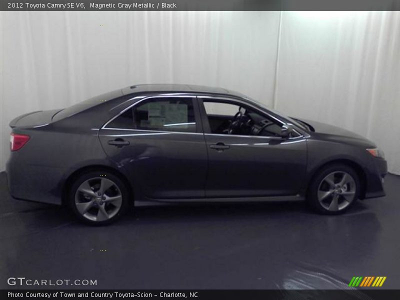 Magnetic Gray Metallic / Black 2012 Toyota Camry SE V6