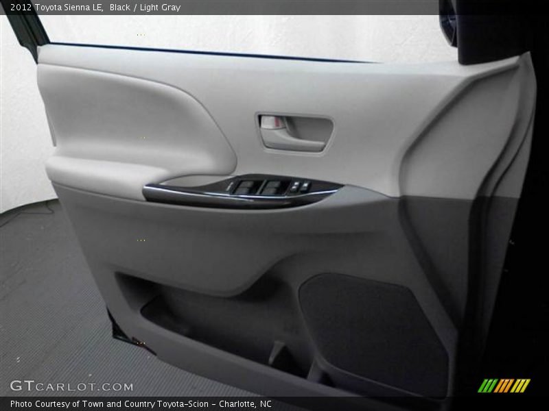 Black / Light Gray 2012 Toyota Sienna LE