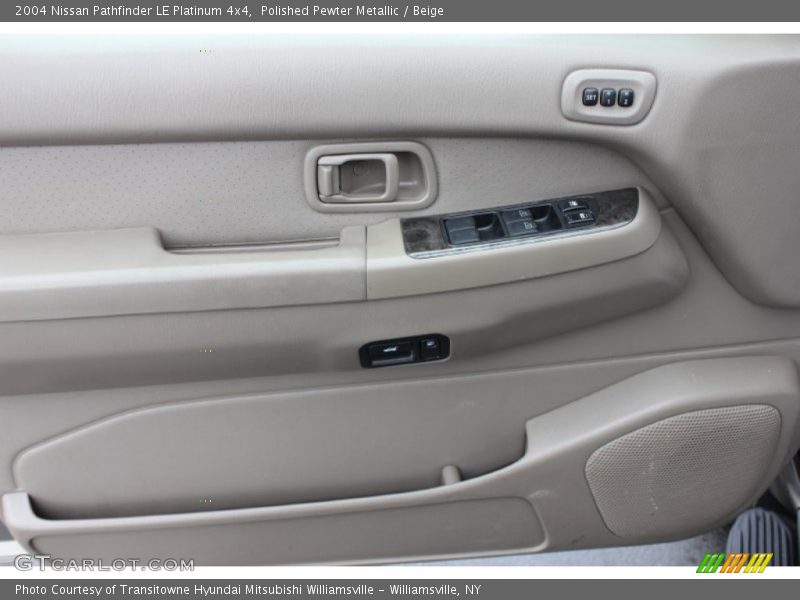 Polished Pewter Metallic / Beige 2004 Nissan Pathfinder LE Platinum 4x4