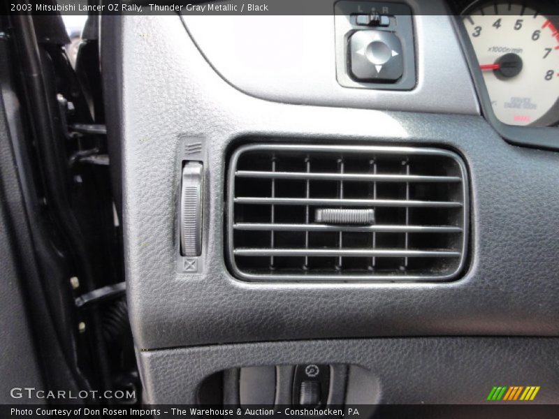 Thunder Gray Metallic / Black 2003 Mitsubishi Lancer OZ Rally