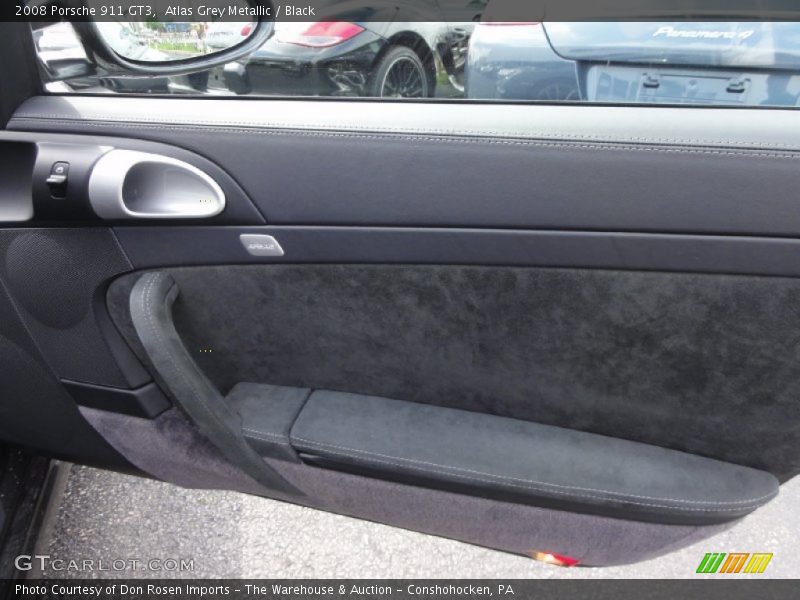 Door Panel of 2008 911 GT3