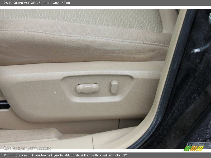 Black Onyx / Tan 2010 Saturn VUE XR V6