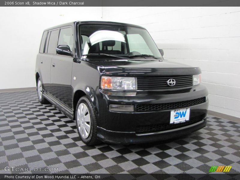 Shadow Mica / Dark Charcoal 2006 Scion xB