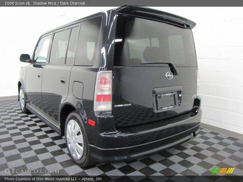 Shadow Mica / Dark Charcoal 2006 Scion xB