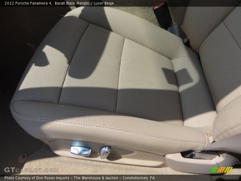 Basalt Black Metallic / Luxor Beige 2012 Porsche Panamera 4