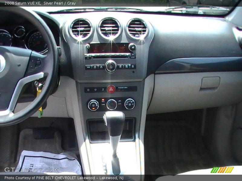 Silver Pearl / Gray 2008 Saturn VUE XE
