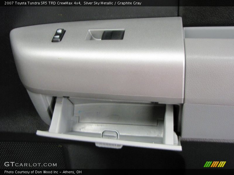 Silver Sky Metallic / Graphite Gray 2007 Toyota Tundra SR5 TRD CrewMax 4x4