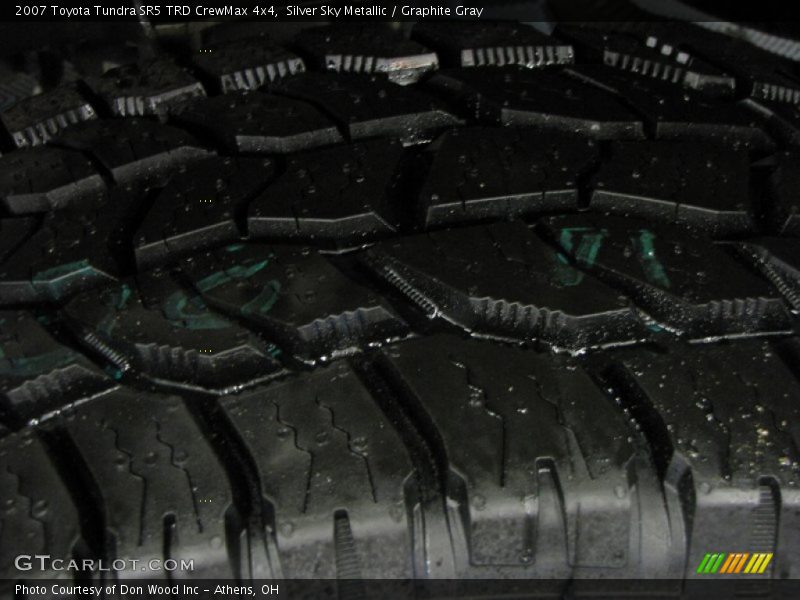 Silver Sky Metallic / Graphite Gray 2007 Toyota Tundra SR5 TRD CrewMax 4x4