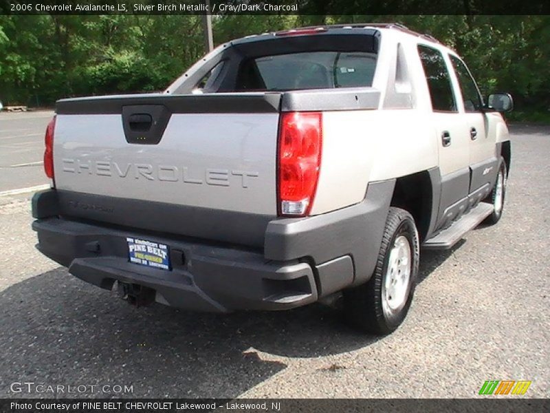 Silver Birch Metallic / Gray/Dark Charcoal 2006 Chevrolet Avalanche LS