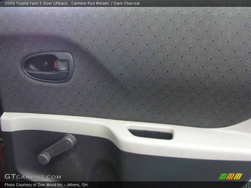 Carmine Red Metallic / Dark Charcoal 2009 Toyota Yaris 5 Door Liftback