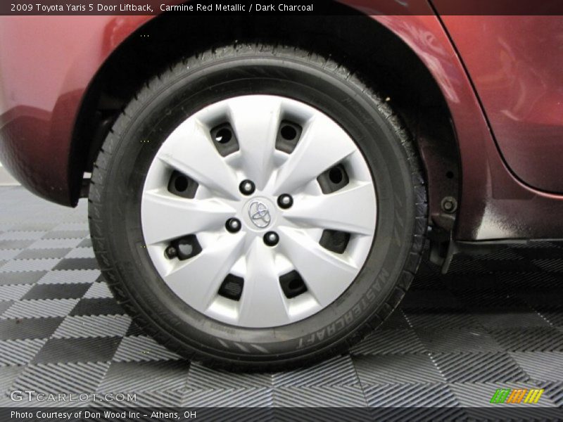 Carmine Red Metallic / Dark Charcoal 2009 Toyota Yaris 5 Door Liftback