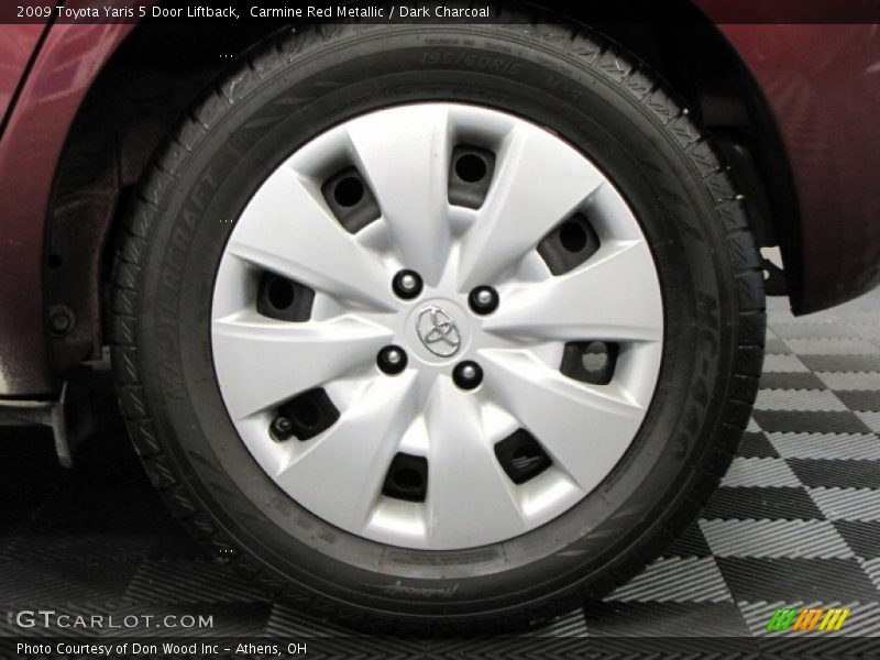 Carmine Red Metallic / Dark Charcoal 2009 Toyota Yaris 5 Door Liftback