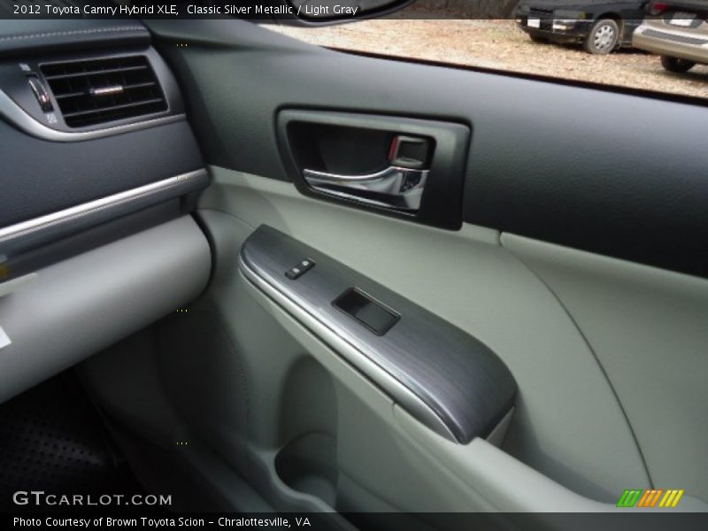 Classic Silver Metallic / Light Gray 2012 Toyota Camry Hybrid XLE