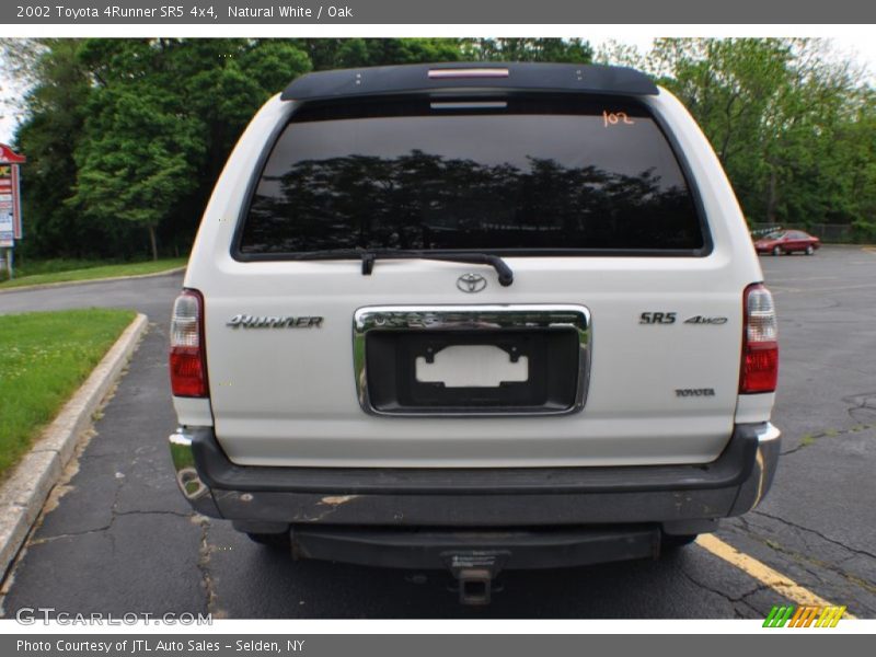 Natural White / Oak 2002 Toyota 4Runner SR5 4x4