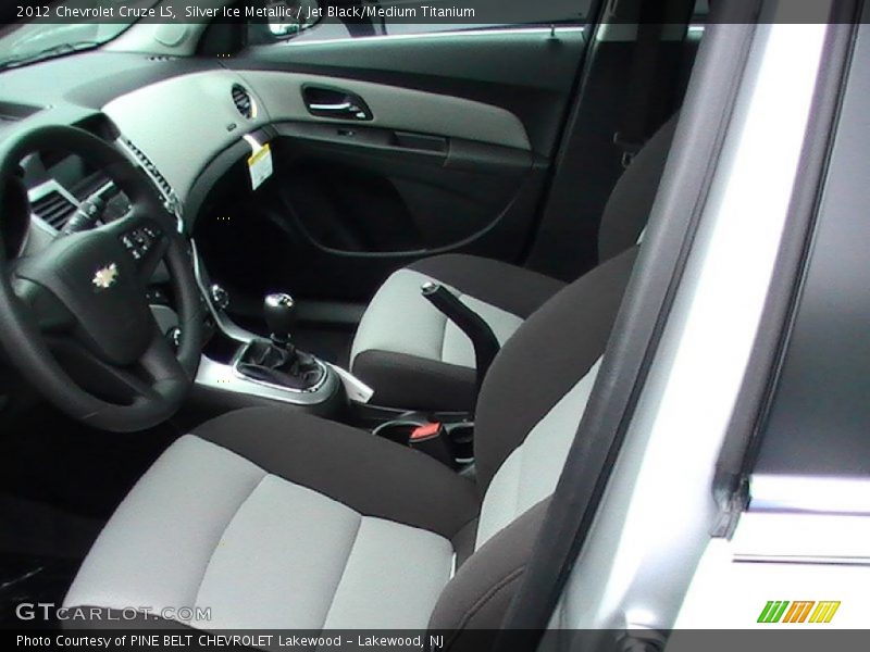 Silver Ice Metallic / Jet Black/Medium Titanium 2012 Chevrolet Cruze LS