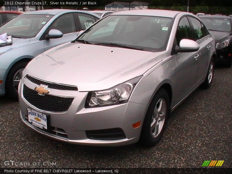 Silver Ice Metallic / Jet Black 2012 Chevrolet Cruze LT