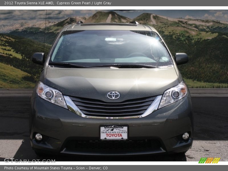 Cypress Green Pearl / Light Gray 2012 Toyota Sienna XLE AWD