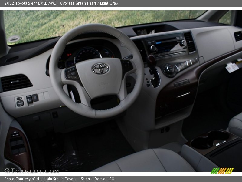 Cypress Green Pearl / Light Gray 2012 Toyota Sienna XLE AWD