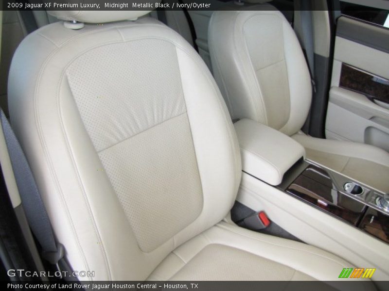 Midnight  Metallic Black / Ivory/Oyster 2009 Jaguar XF Premium Luxury
