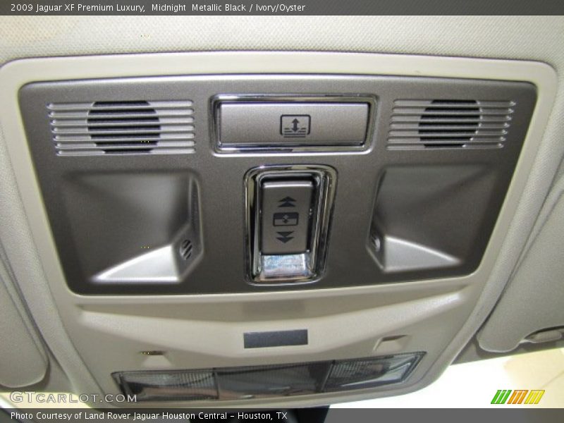 Midnight  Metallic Black / Ivory/Oyster 2009 Jaguar XF Premium Luxury