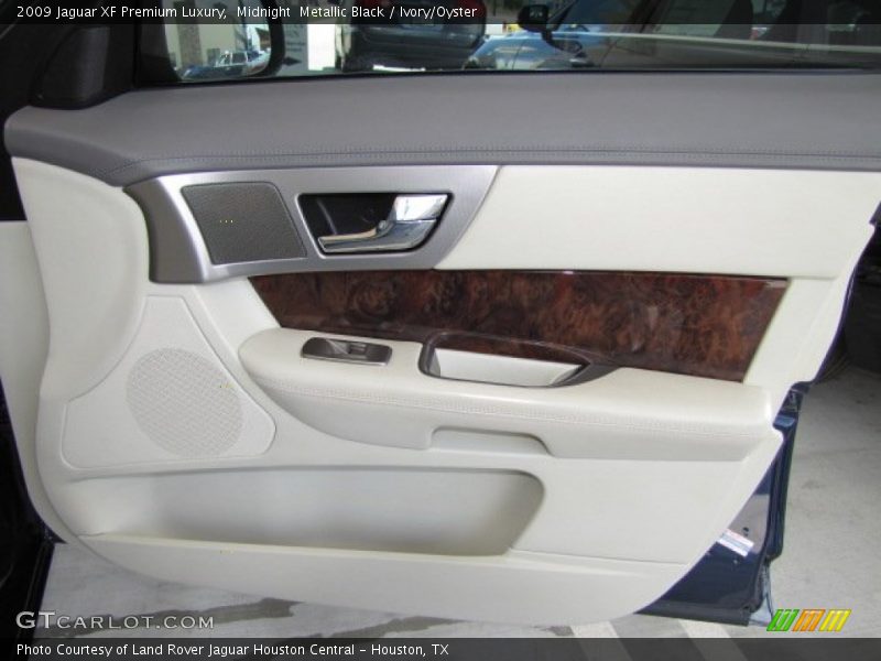 Midnight  Metallic Black / Ivory/Oyster 2009 Jaguar XF Premium Luxury