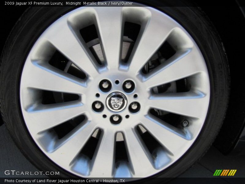 Midnight  Metallic Black / Ivory/Oyster 2009 Jaguar XF Premium Luxury