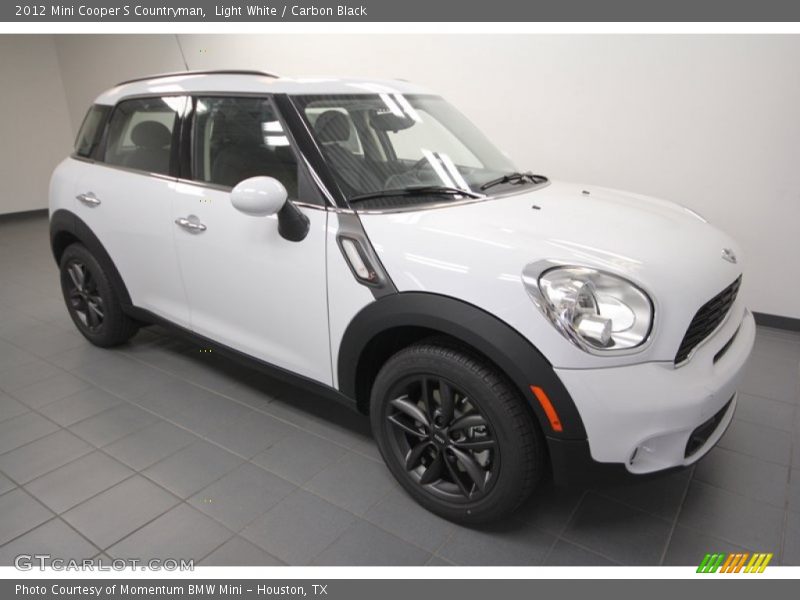 Light White / Carbon Black 2012 Mini Cooper S Countryman