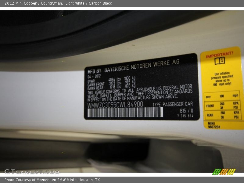 Light White / Carbon Black 2012 Mini Cooper S Countryman