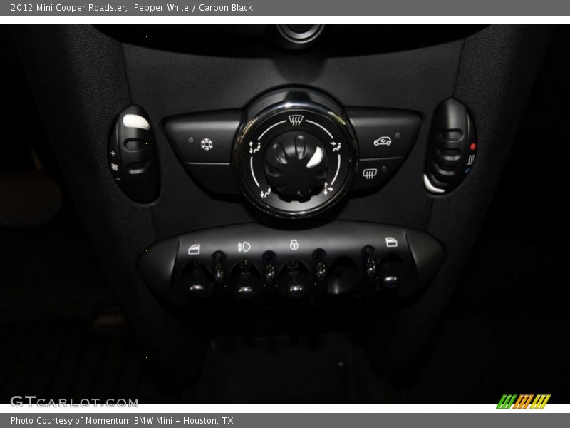 Pepper White / Carbon Black 2012 Mini Cooper Roadster