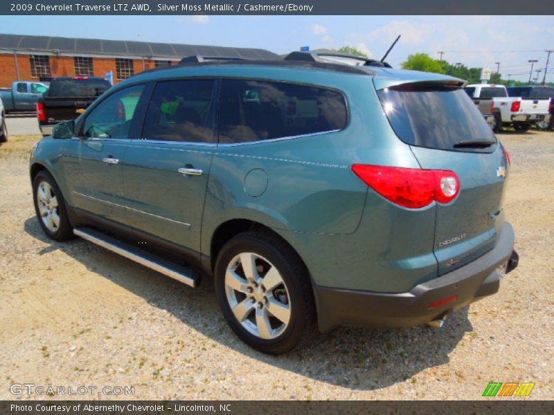  2009 Traverse LTZ AWD Silver Moss Metallic