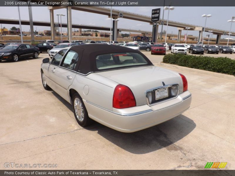 Ceramic White Tri-Coat / Light Camel 2006 Lincoln Town Car Designer Series