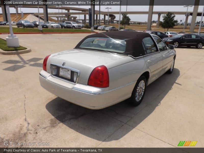 Ceramic White Tri-Coat / Light Camel 2006 Lincoln Town Car Designer Series