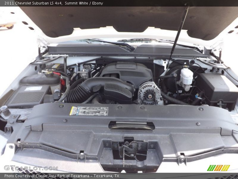Summit White / Ebony 2011 Chevrolet Suburban LS 4x4