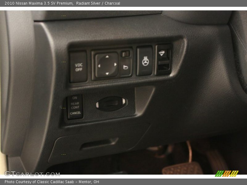 Radiant Silver / Charcoal 2010 Nissan Maxima 3.5 SV Premium