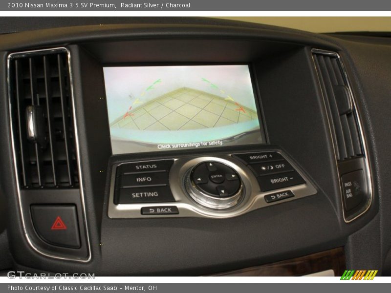 Controls of 2010 Maxima 3.5 SV Premium