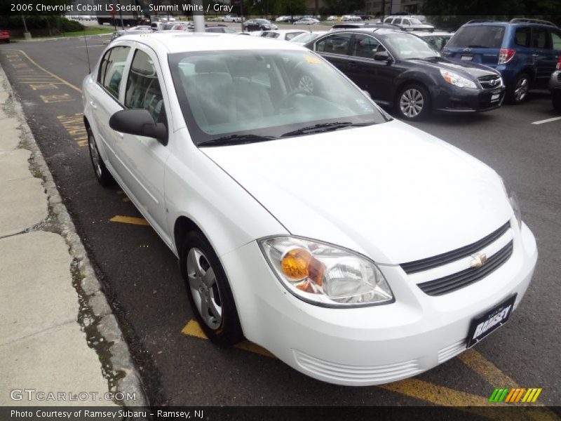 Summit White / Gray 2006 Chevrolet Cobalt LS Sedan