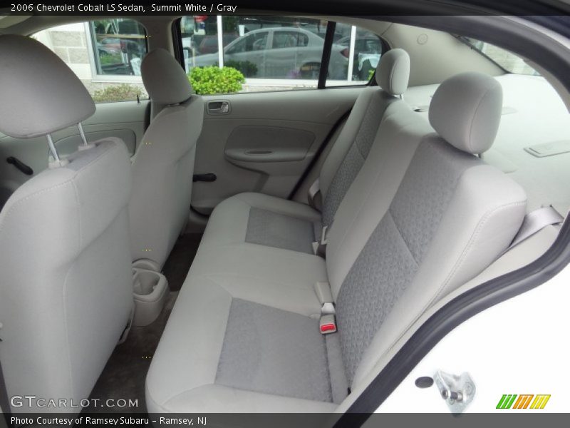 Summit White / Gray 2006 Chevrolet Cobalt LS Sedan