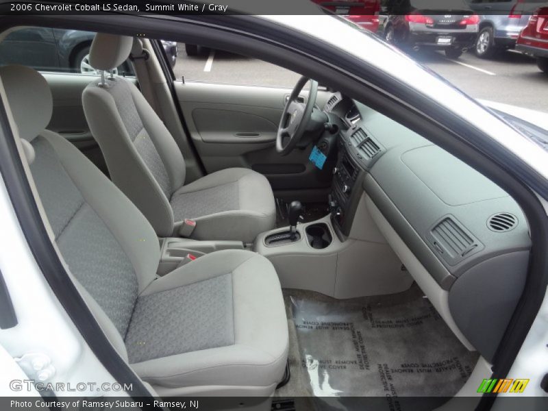Summit White / Gray 2006 Chevrolet Cobalt LS Sedan