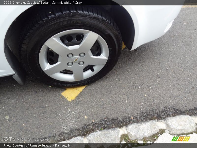 Summit White / Gray 2006 Chevrolet Cobalt LS Sedan
