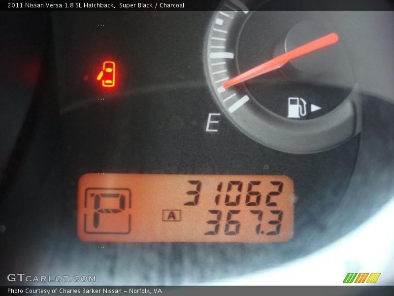 Super Black / Charcoal 2011 Nissan Versa 1.8 SL Hatchback