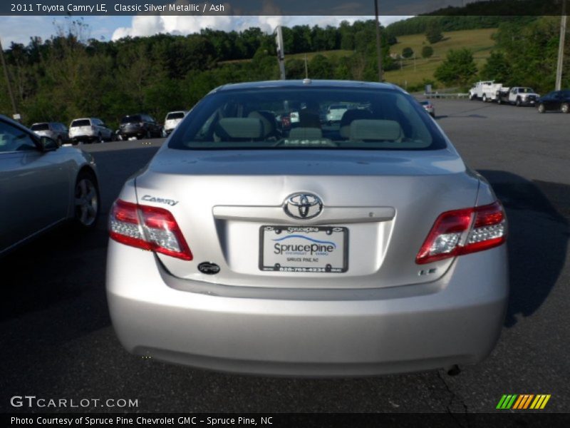 Classic Silver Metallic / Ash 2011 Toyota Camry LE