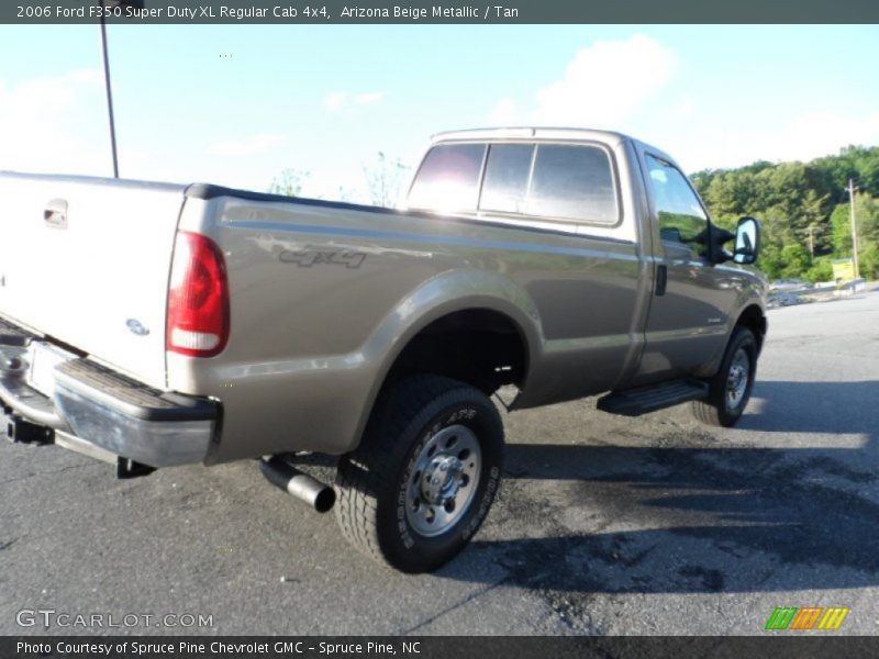 Arizona Beige Metallic / Tan 2006 Ford F350 Super Duty XL Regular Cab 4x4