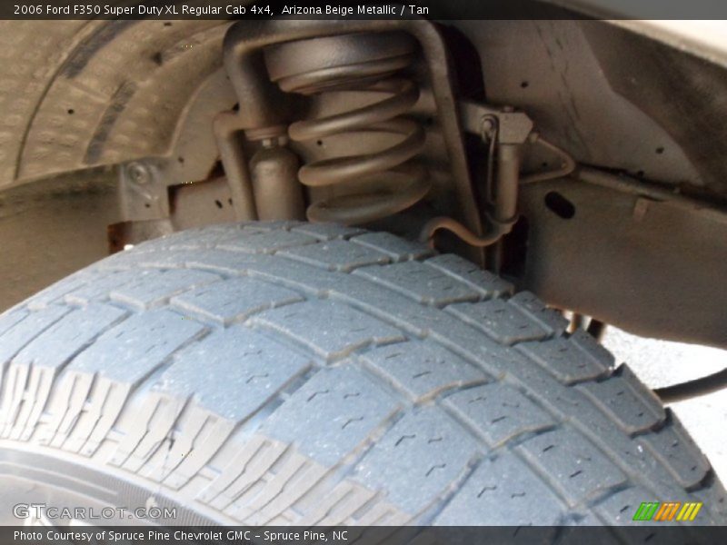 Arizona Beige Metallic / Tan 2006 Ford F350 Super Duty XL Regular Cab 4x4
