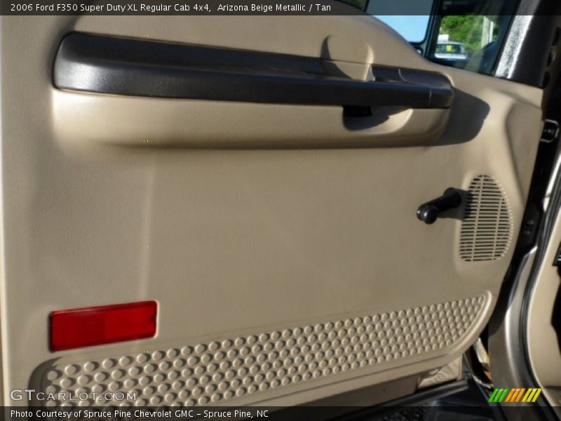 Arizona Beige Metallic / Tan 2006 Ford F350 Super Duty XL Regular Cab 4x4