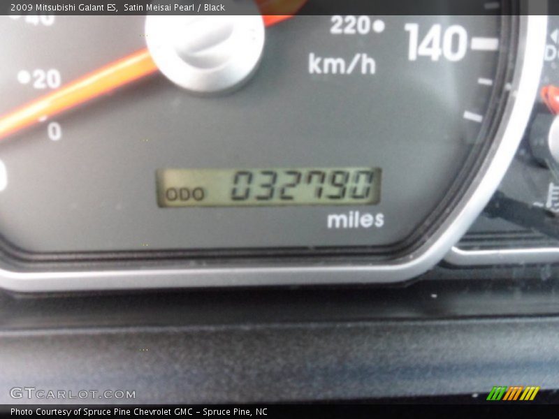 Satin Meisai Pearl / Black 2009 Mitsubishi Galant ES