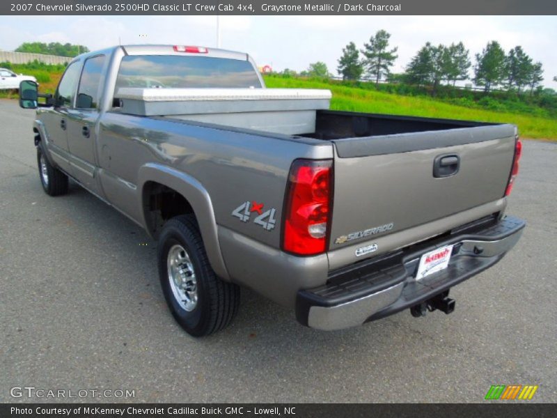 Graystone Metallic / Dark Charcoal 2007 Chevrolet Silverado 2500HD Classic LT Crew Cab 4x4
