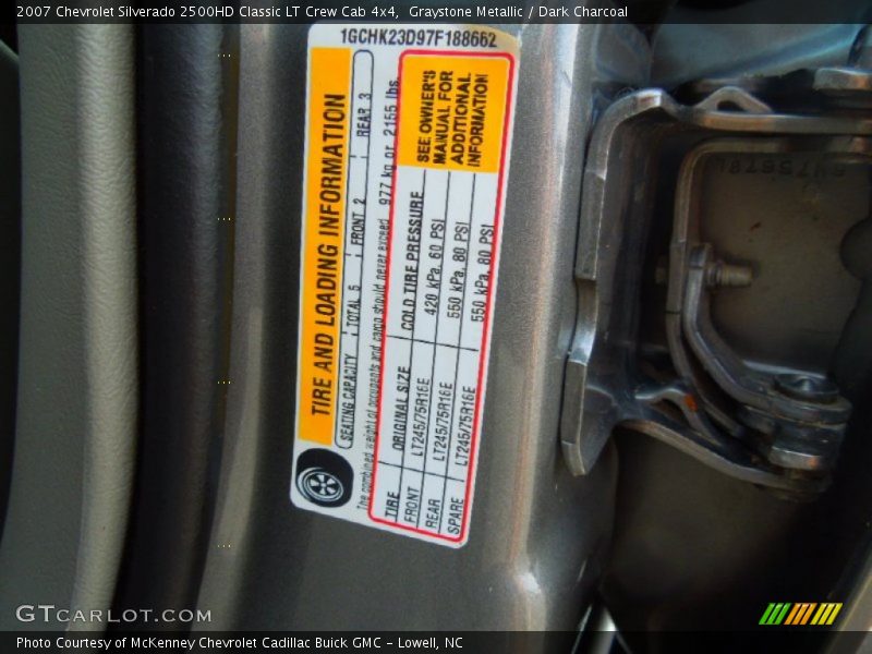 Graystone Metallic / Dark Charcoal 2007 Chevrolet Silverado 2500HD Classic LT Crew Cab 4x4