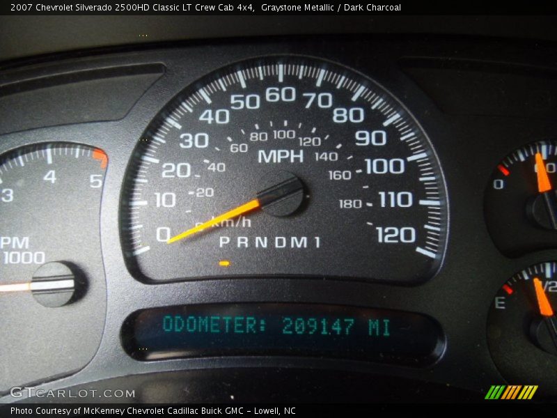 Graystone Metallic / Dark Charcoal 2007 Chevrolet Silverado 2500HD Classic LT Crew Cab 4x4