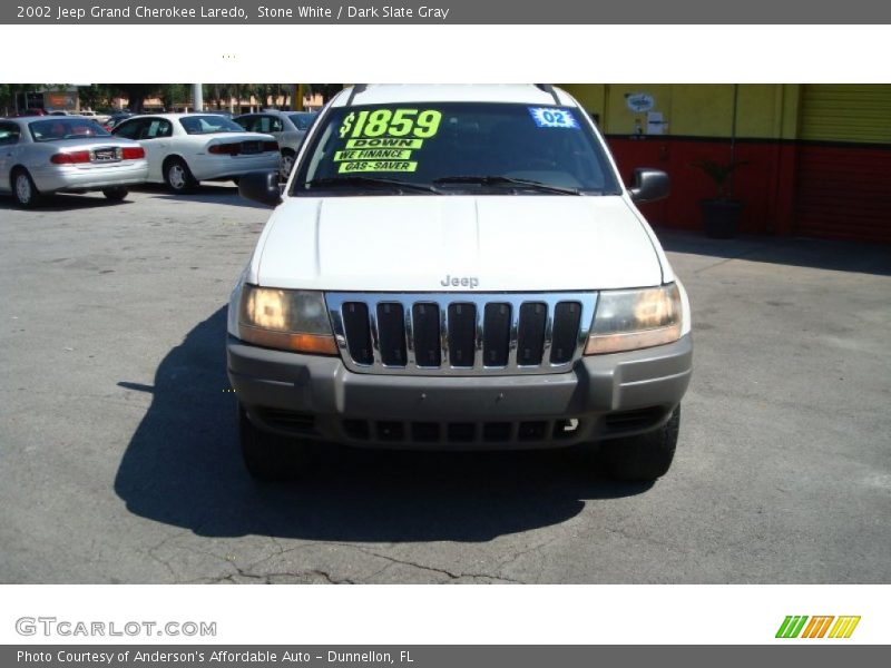 Stone White / Dark Slate Gray 2002 Jeep Grand Cherokee Laredo