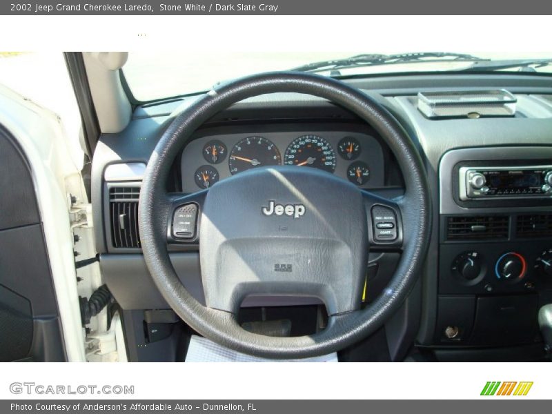 Stone White / Dark Slate Gray 2002 Jeep Grand Cherokee Laredo